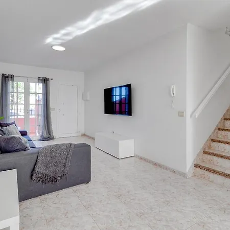 Bonita Casa Nina Con Jacuzzi By Paramount Holidays *