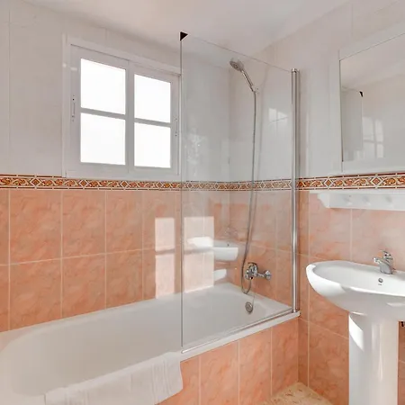 Bonita Casa Nina Con Jacuzzi By Paramount Holidays *