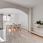 Holiday home Bonita Casa Nina Con Jacuzzi By Paramount Holidays